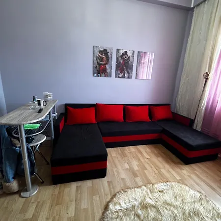 Neversea Apartman *